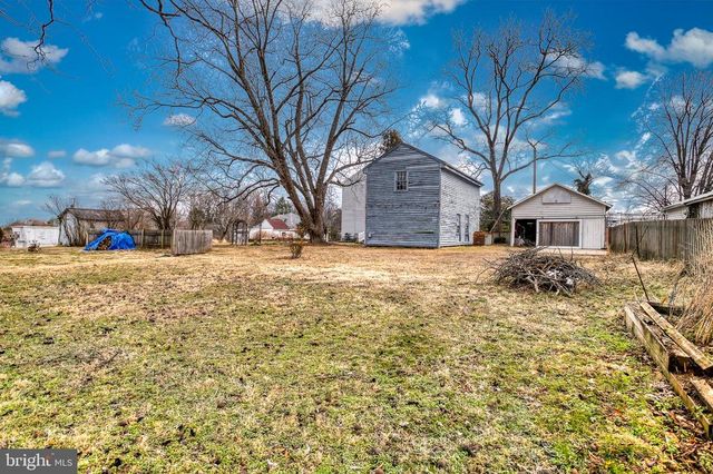 319 N MAIN ST, Madison, VA 22727