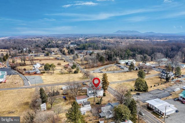 319 N MAIN ST, Madison, VA 22727