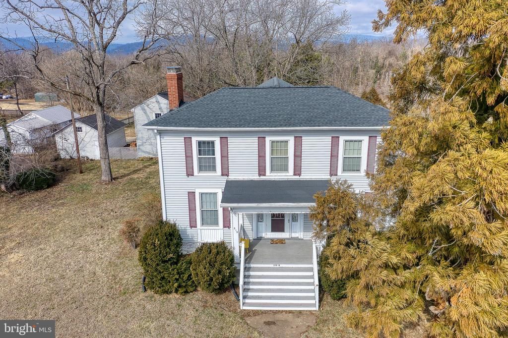 319 N MAIN ST, Madison, VA 22727