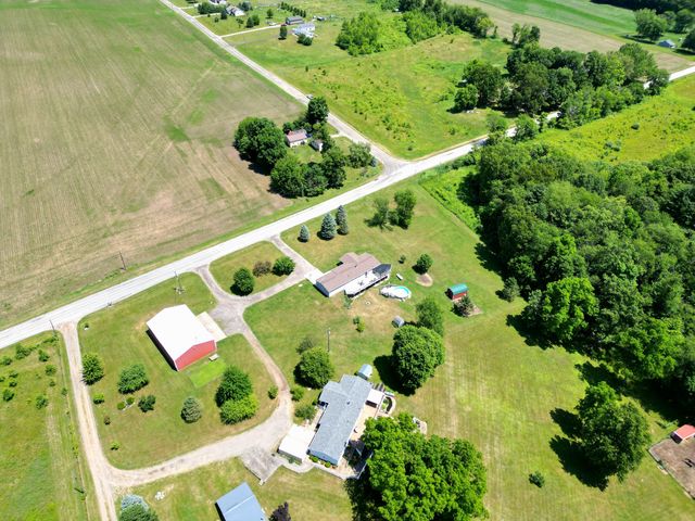 13229 Harder Road, Fabius Twp, MI 49093