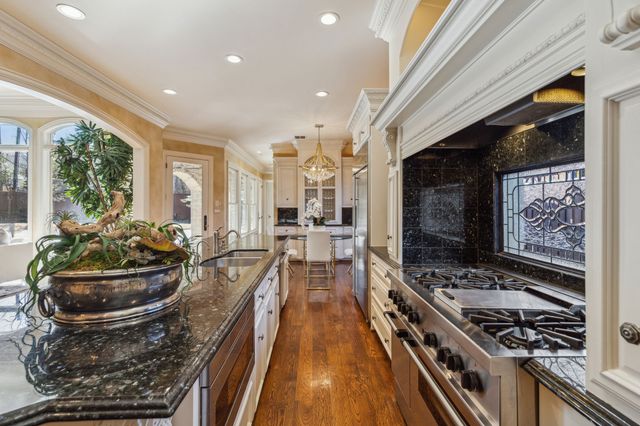 6416 Dykes Way, Dallas, TX 75230