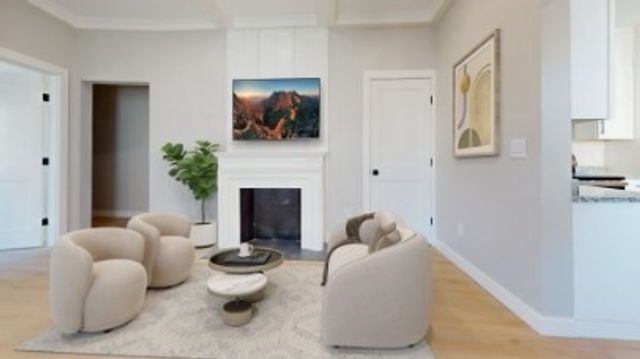 61 Dartmouth Street 4, Waltham, MA 02543