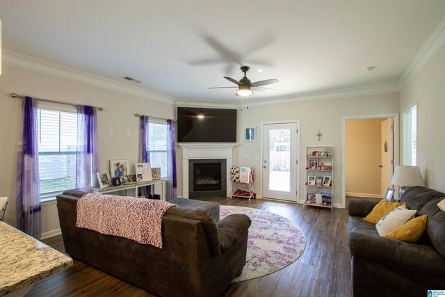 242 SHEPHERDS LOOP, Jasper, AL 35504