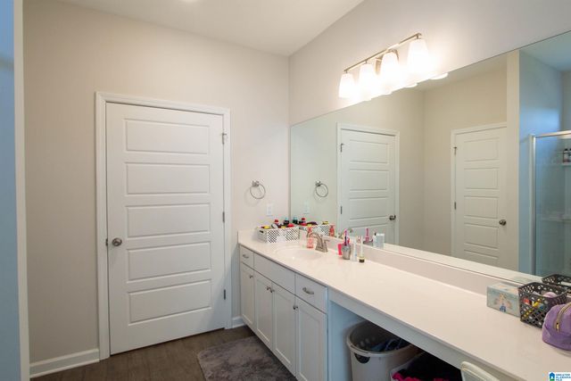 242 SHEPHERDS LOOP, Jasper, AL 35504