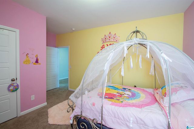 242 SHEPHERDS LOOP, Jasper, AL 35504