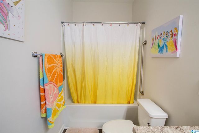 242 SHEPHERDS LOOP, Jasper, AL 35504