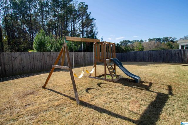 242 SHEPHERDS LOOP, Jasper, AL 35504