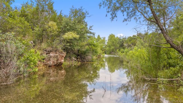 1300 Sycamore Falls WAY, Marble Falls, TX 78654