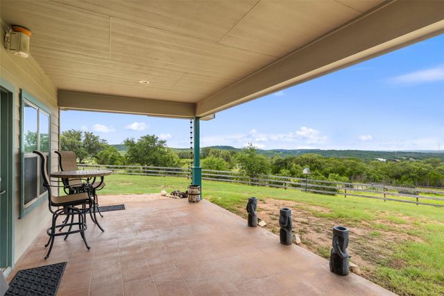 1300 Sycamore Falls WAY, Marble Falls, TX 78654