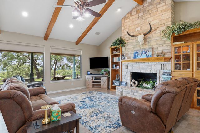 1300 Sycamore Falls WAY, Marble Falls, TX 78654