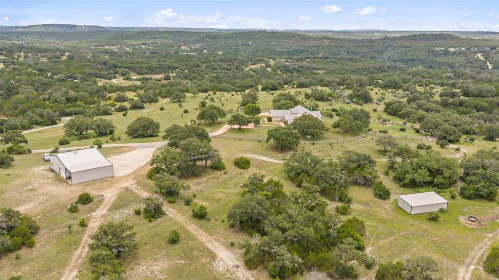 1300 Sycamore Falls WAY, Marble Falls, TX 78654