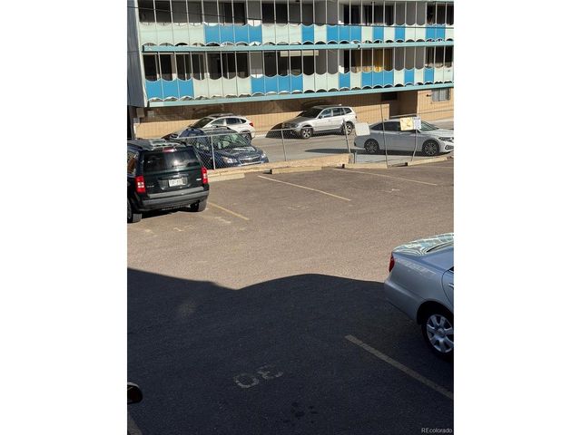 4110 Hale Pkwy 2H, Denver, CO 80220
