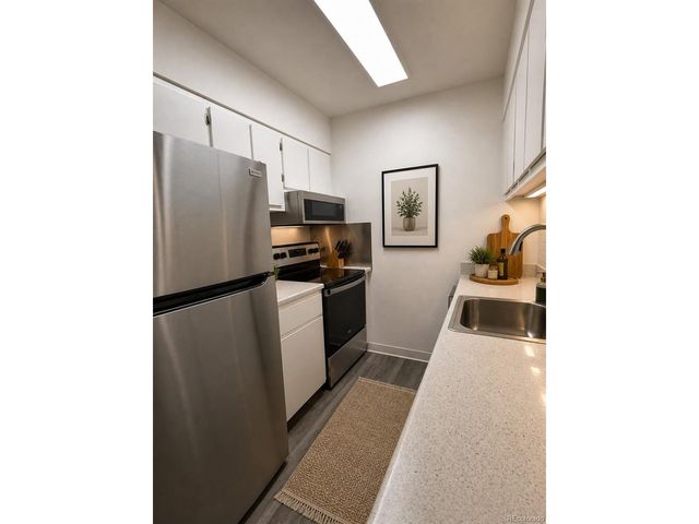 4110 Hale Pkwy 2H, Denver, CO 80220