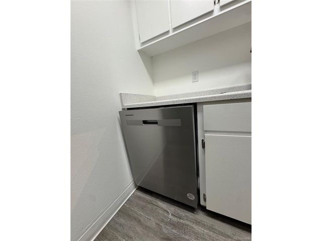 4110 Hale Pkwy 2H, Denver, CO 80220