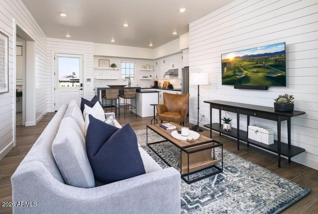 11800 N GREENWICH Boulevard 114, Surprise, AZ 85388