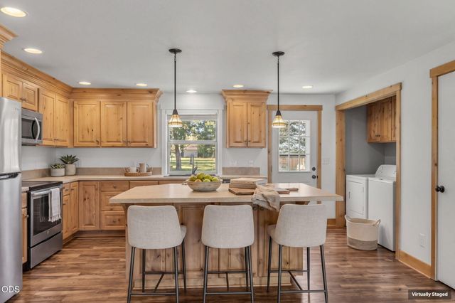 55690 Big River Drive, Bend, OR 97707