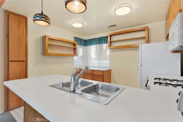 14870 Clubhouse D, Helendale, CA 92342