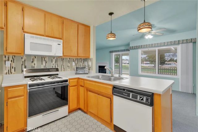 14870 Clubhouse D, Helendale, CA 92342