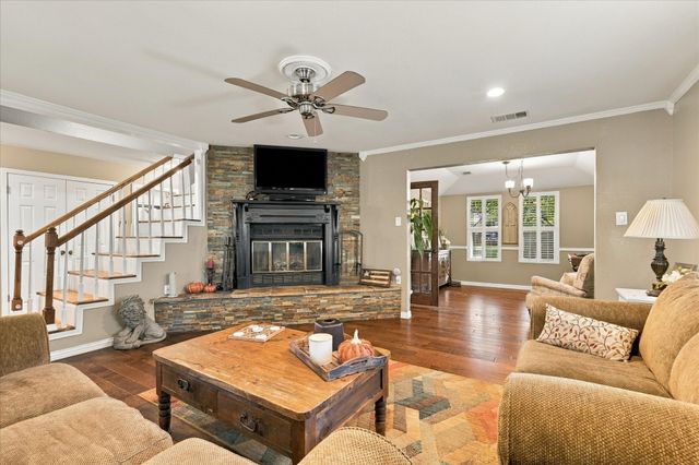 4618 Walnut Street, Flower Mound, TX 75028