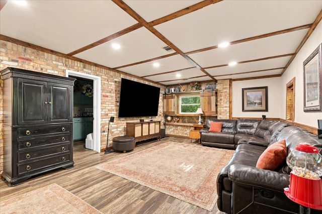4618 Walnut Street, Flower Mound, TX 75028
