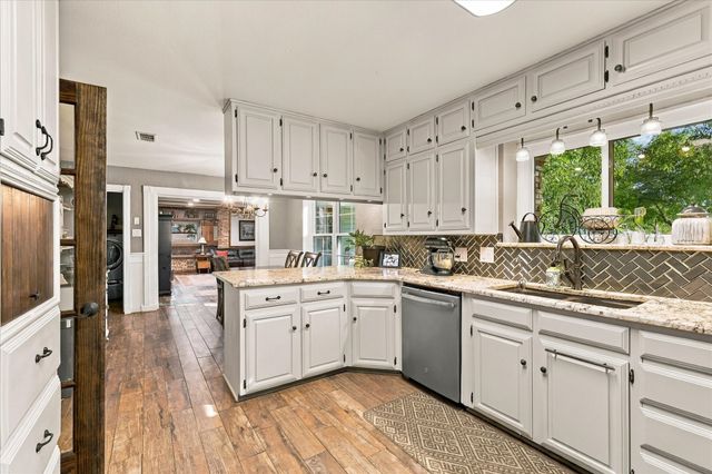 4618 Walnut Street, Flower Mound, TX 75028