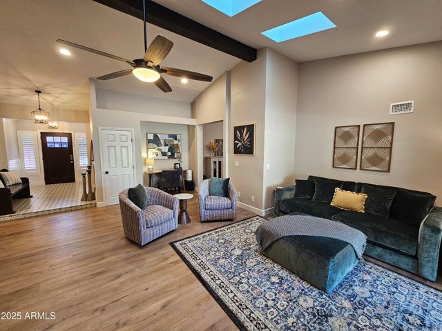 462 E MERRILL Avenue, Gilbert, AZ 85234