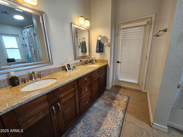 462 E MERRILL Avenue, Gilbert, AZ 85234