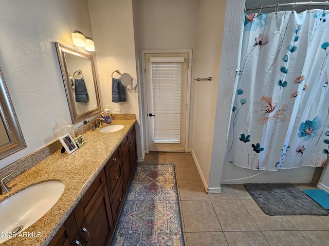 462 E MERRILL Avenue, Gilbert, AZ 85234