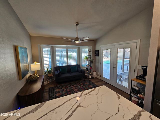 462 E MERRILL Avenue, Gilbert, AZ 85234