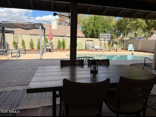 462 E MERRILL Avenue, Gilbert, AZ 85234