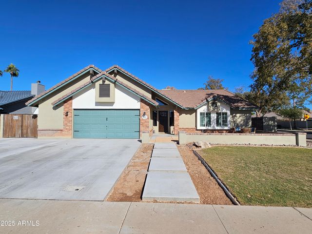 462 E MERRILL Avenue, Gilbert, AZ 85234