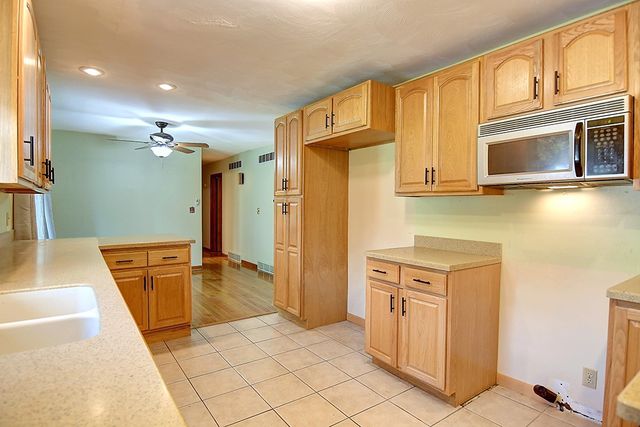 2752 Danbury Road, Springfield, OH 45505