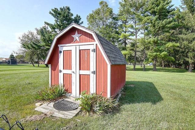 2752 Danbury Road, Springfield, OH 45505