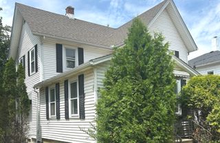 992 Main Street, Antioch, IL 60002