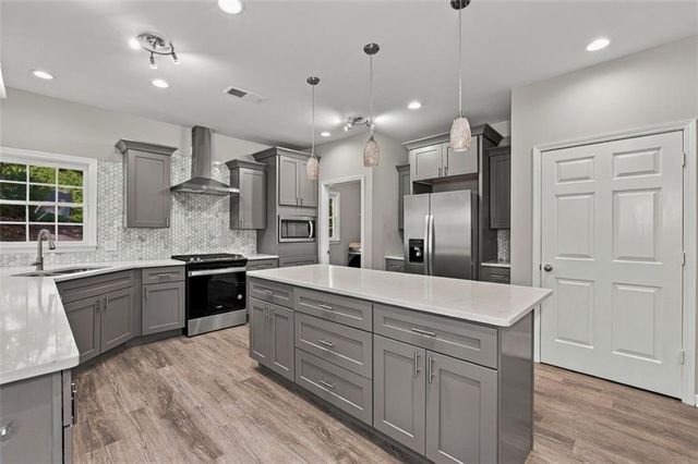 4810 Highland Lake Drive, Atlanta, GA 30349