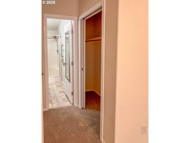 121 MATTHEW LEE Ct, Roseburg, OR 97471