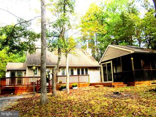 17 DAVIS CT, Basye, VA 22810