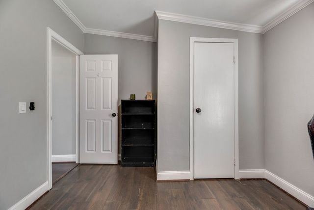 709 Ritchey Road, Valley View, TX 76272