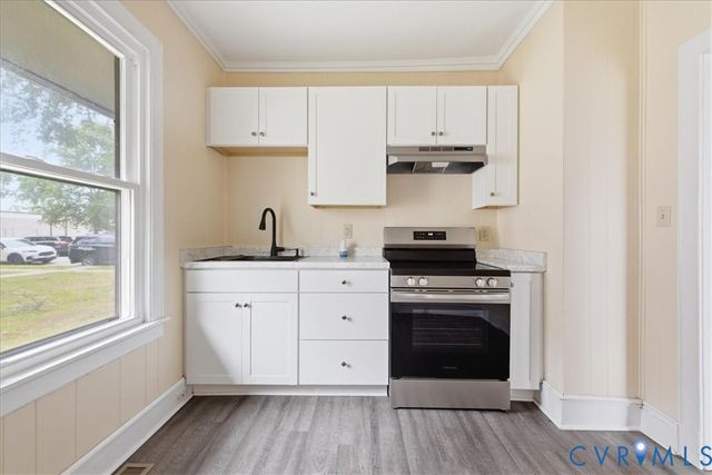 100 N 3rd Ave, Hopewell, VA 23860