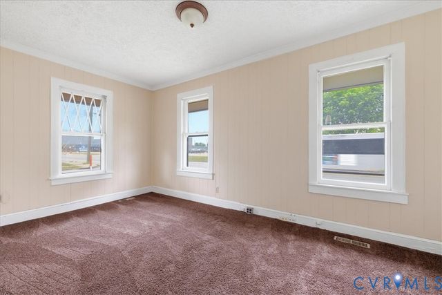 100 N 3rd Ave, Hopewell, VA 23860