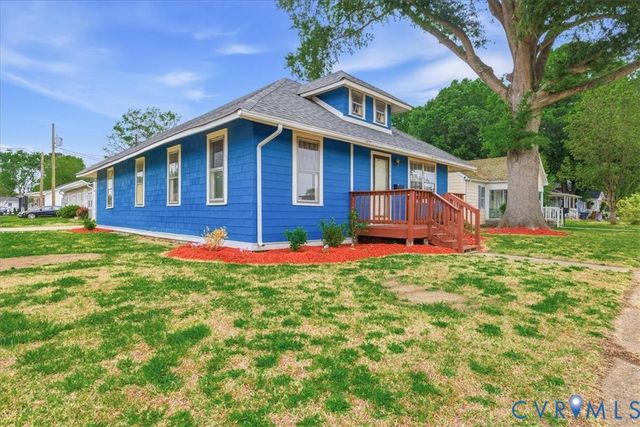 100 N 3rd Ave, Hopewell, VA 23860