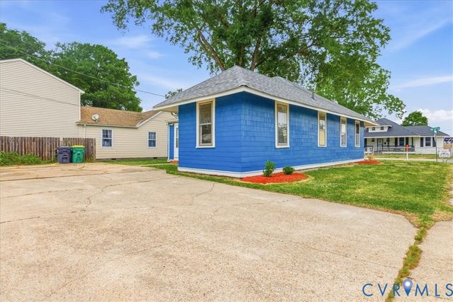 100 N 3rd Ave, Hopewell, VA 23860