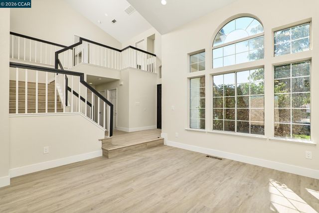 2169 Rain Drop Cir, Pittsburg, CA 94565