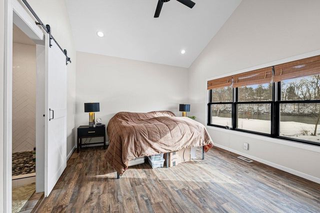 14275 Deer Path, Buchanan, MI 49107