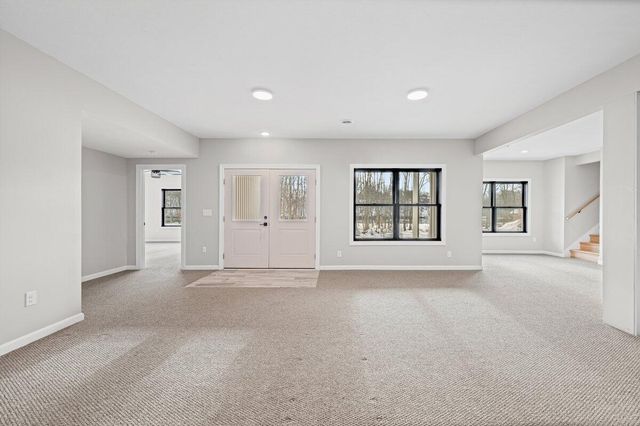 14275 Deer Path, Buchanan, MI 49107