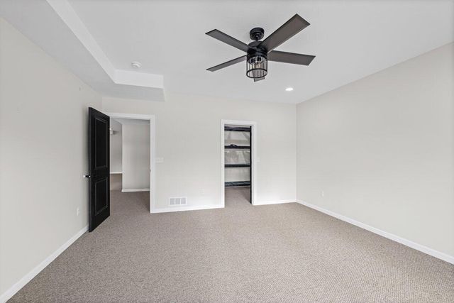 14275 Deer Path, Buchanan, MI 49107