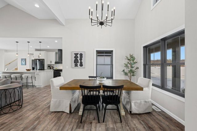 14275 Deer Path, Buchanan, MI 49107