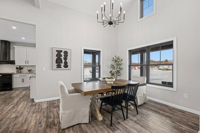 14275 Deer Path, Buchanan, MI 49107