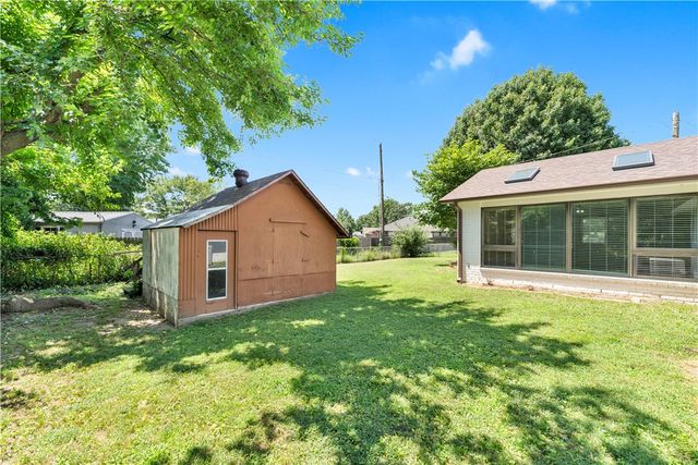 1508 SE S Street, Bentonville, AR 72712
