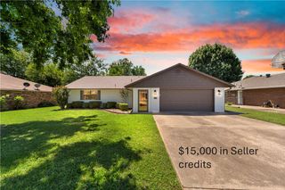 1508 SE S Street, Bentonville, AR 72712